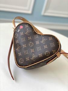 LV Handbags 851